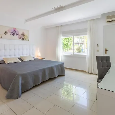 Apartmanhotel Sercotel Vime La Reserva De 4*